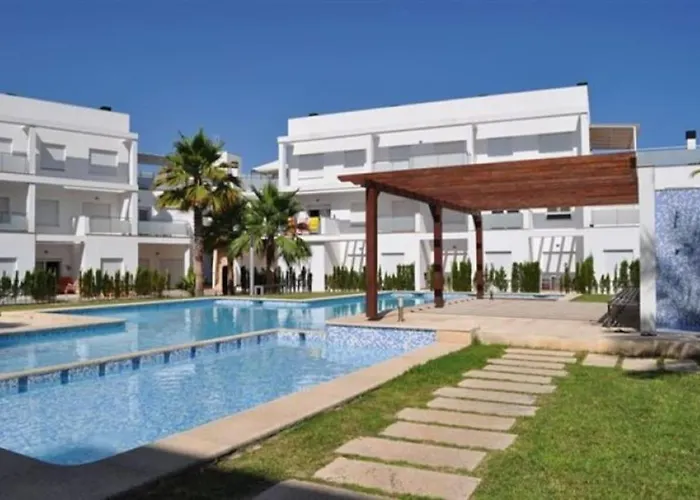 Marines, Km1. Atico Residencial Belman